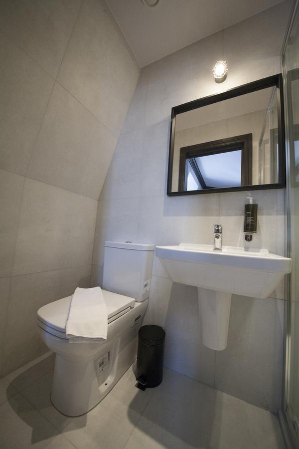 The Duke Rooms Лондон Экстерьер фото